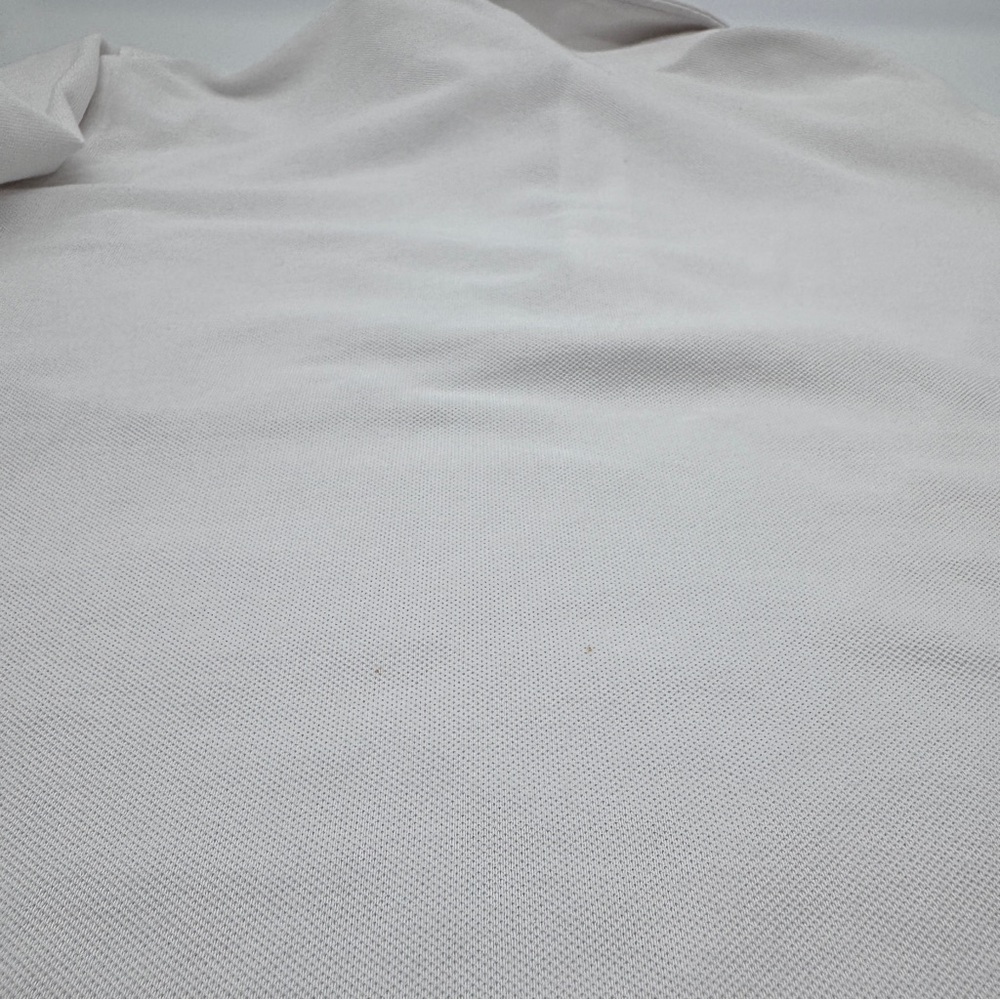 Uniqlo White Polo Shirt for Men - Picture 8 of 10